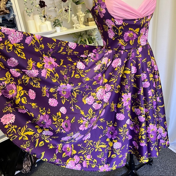 Laura Byrnes Grace Pink and Purple Floral 50s Style Dress - Picture 7 of 16